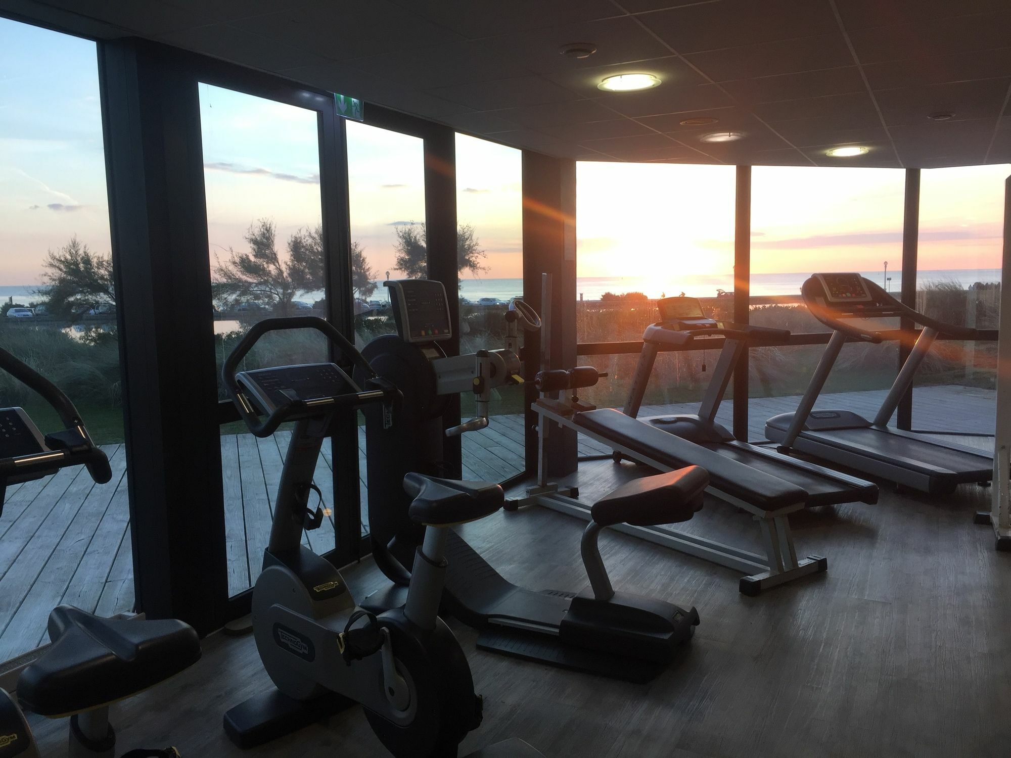 Cote Ouest Thalasso & Spa Les Sables D'Olonne - Mgallery Collection Les Sables-dʼOlonne Exterior foto